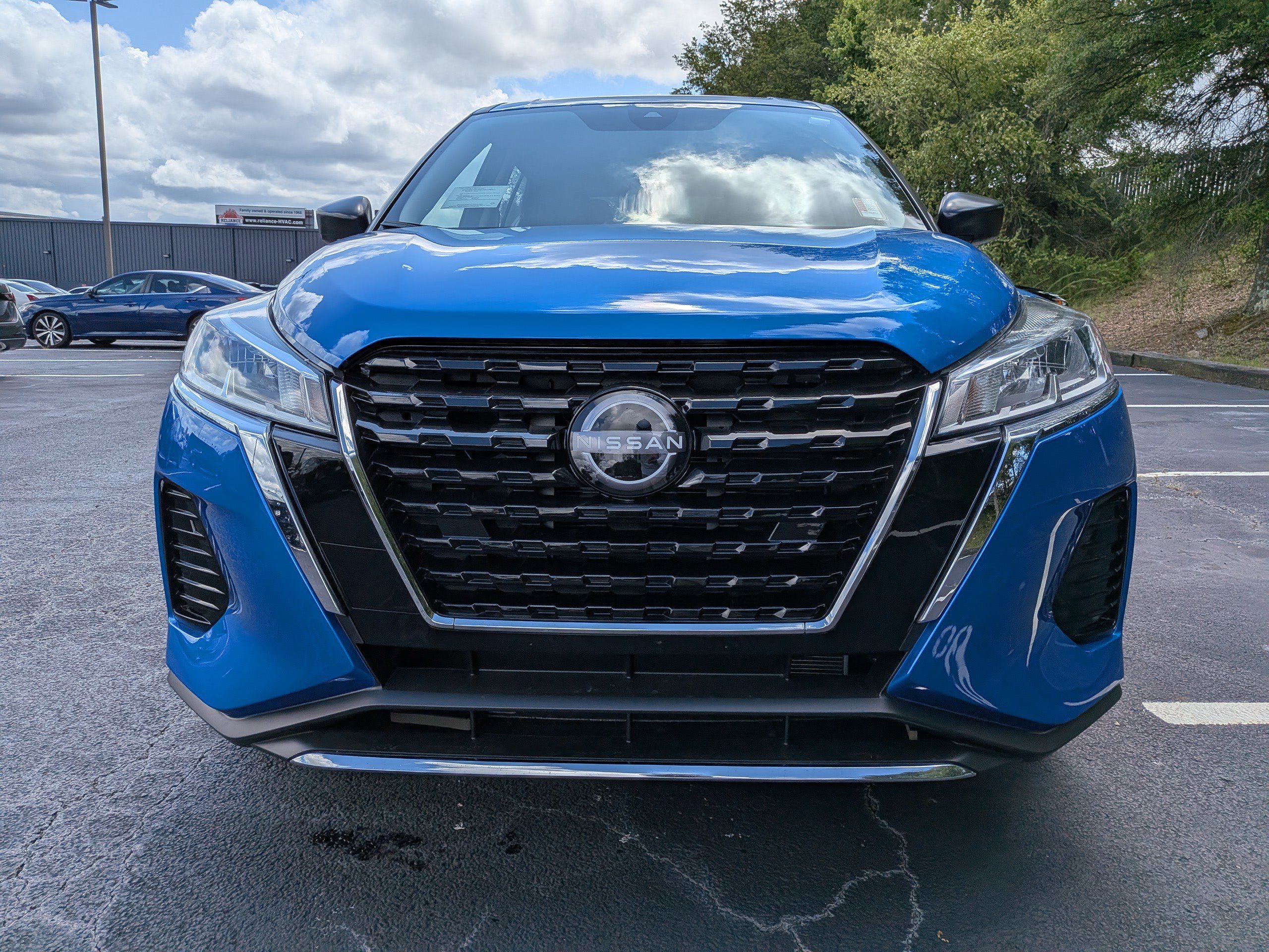 2025 Nissan Kicks Play S photo 4