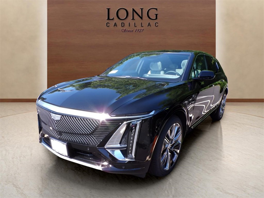 2025 Cadillac LYRIQ Luxury 3's photo