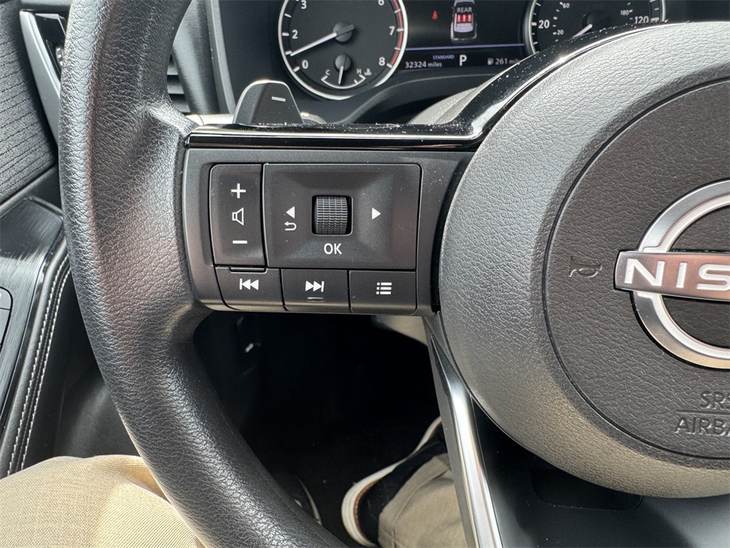 2023 Nissan Rogue SV photo 20