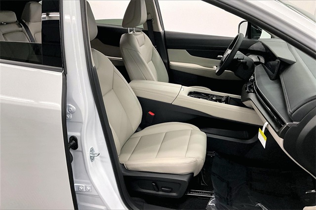 2025 Nissan Murano SV photo 29