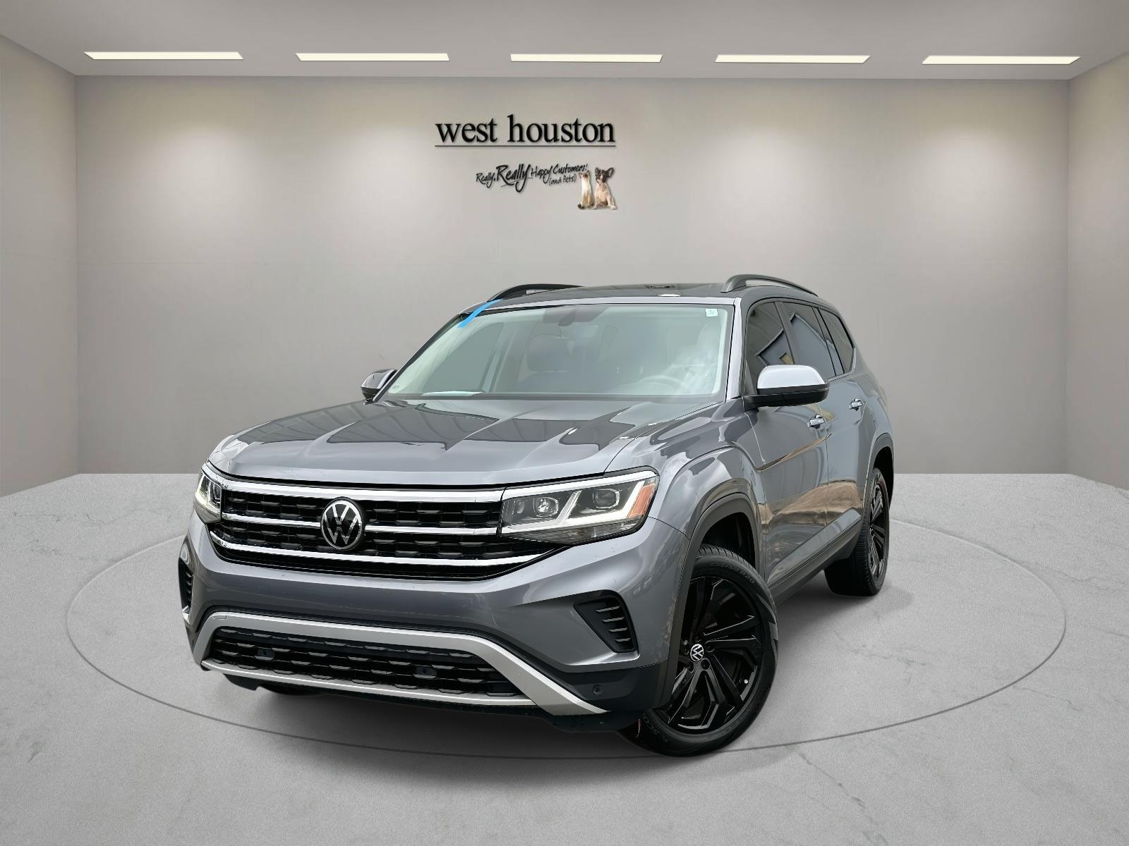 2022 Volkswagen Atlas SE w/Tech's photo