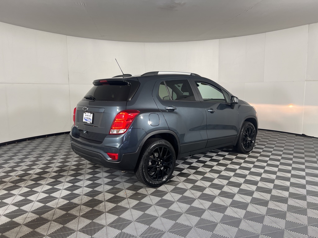 2022 Chevrolet Trax LT photo 4