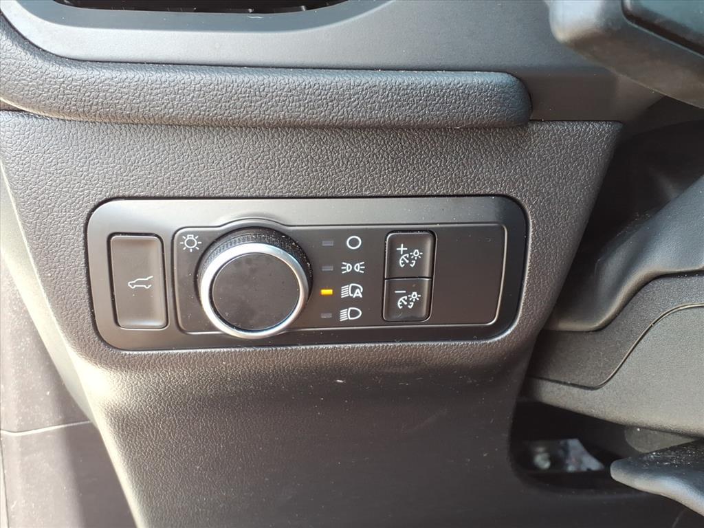 2024 Ford Escape ST-Line photo 5