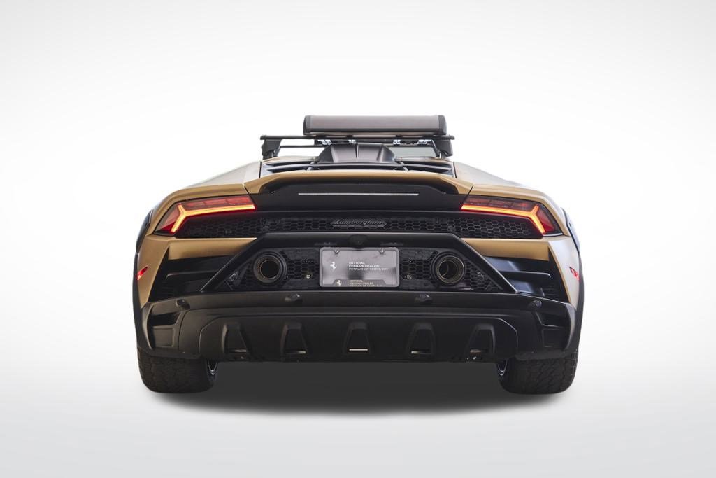 2024 Lamborghini Huracan Sterrato photo 4