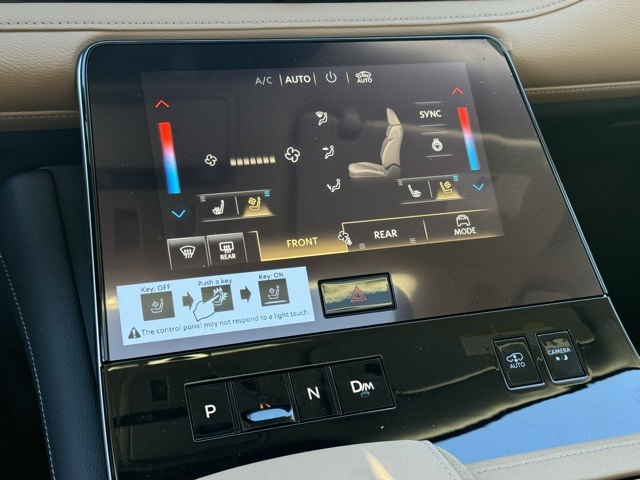2025 Infiniti QX80 Sensory photo 24