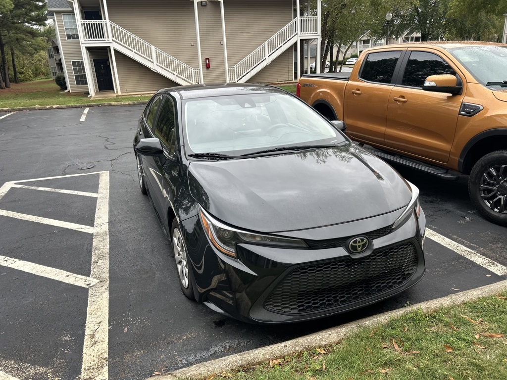 2020 Toyota Corolla LE photo 2