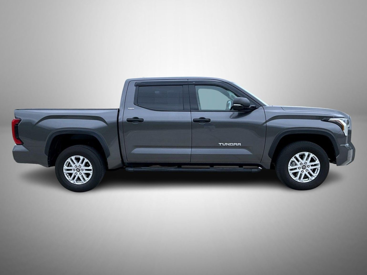 2022 Toyota Tundra SR5 photo 4