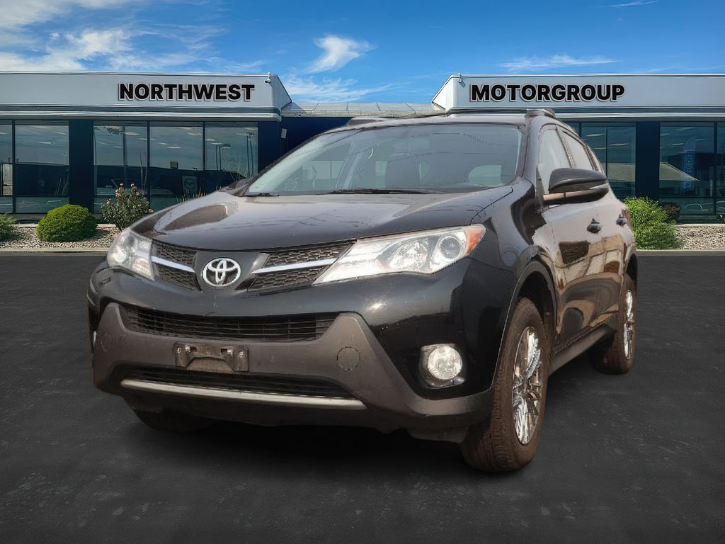 2014 Toyota RAV4 XLE photo 3