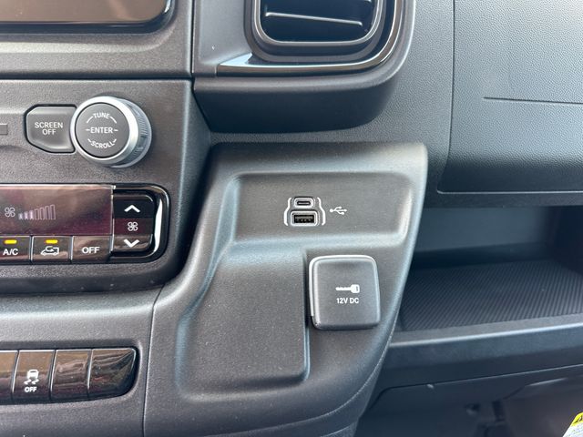 2026 Ram 1500 Tradesman photo 14