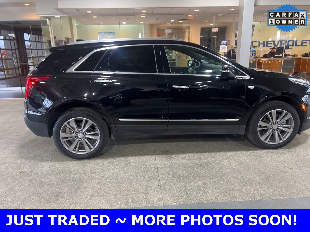 2025 CADILLAC XT5 - Image 4