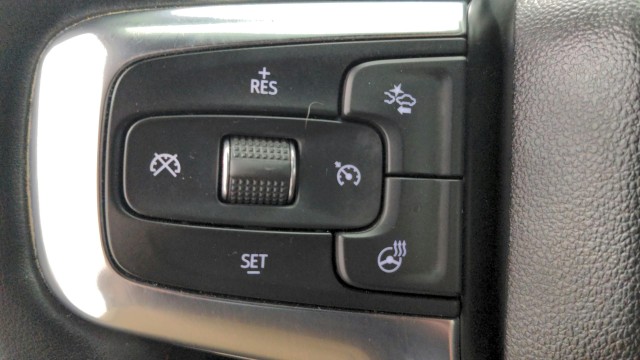 Used 2024 MOSAIC BLACK Chevrolet RS image 30