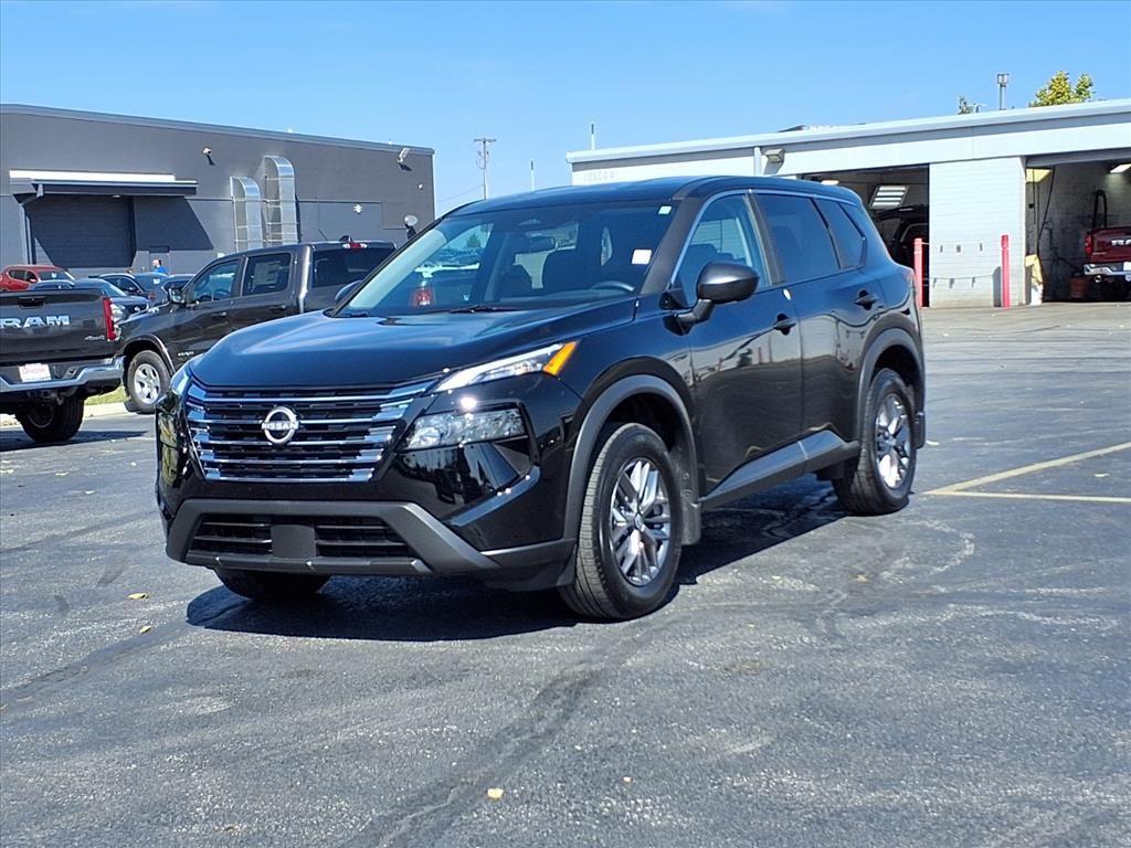 Certified 2025 Nissan Rogue S with VIN 5N1BT3AB7SC675004 for sale in Kansas City