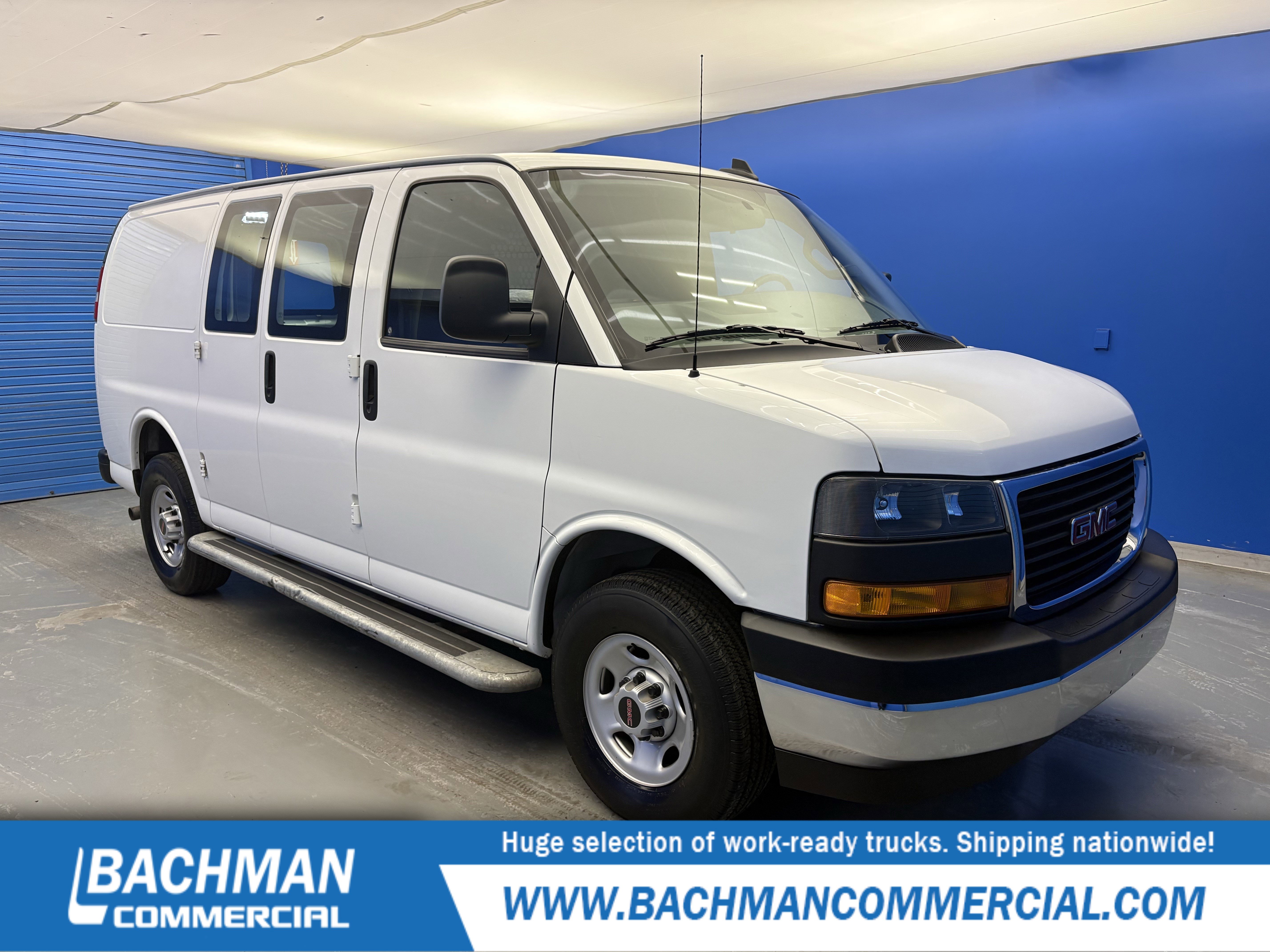 2024 GMC Savana Cargo Work Van's photo