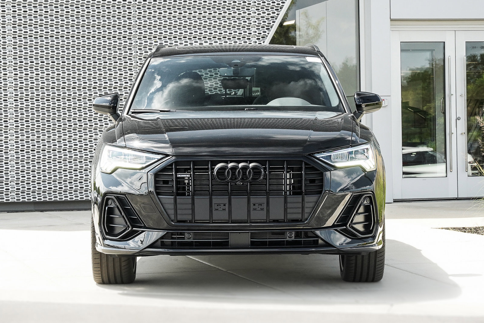 2025 Audi Q3 S line Premium Plus photo 29