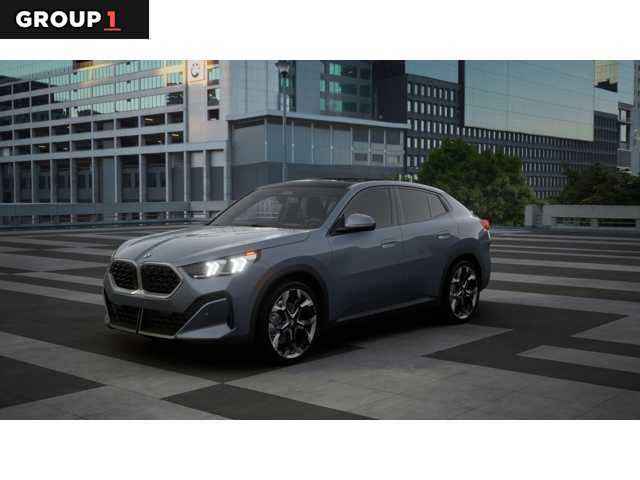 2026 BMW X2 28i's photo