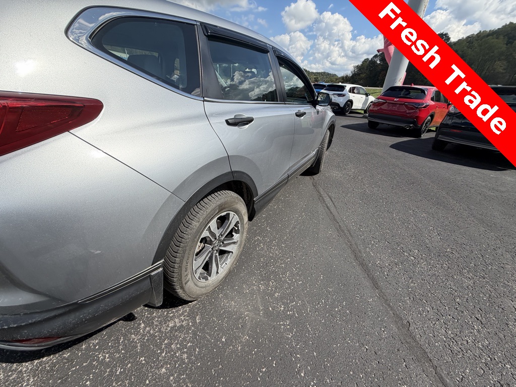 2018 Honda CR-V LX photo 4