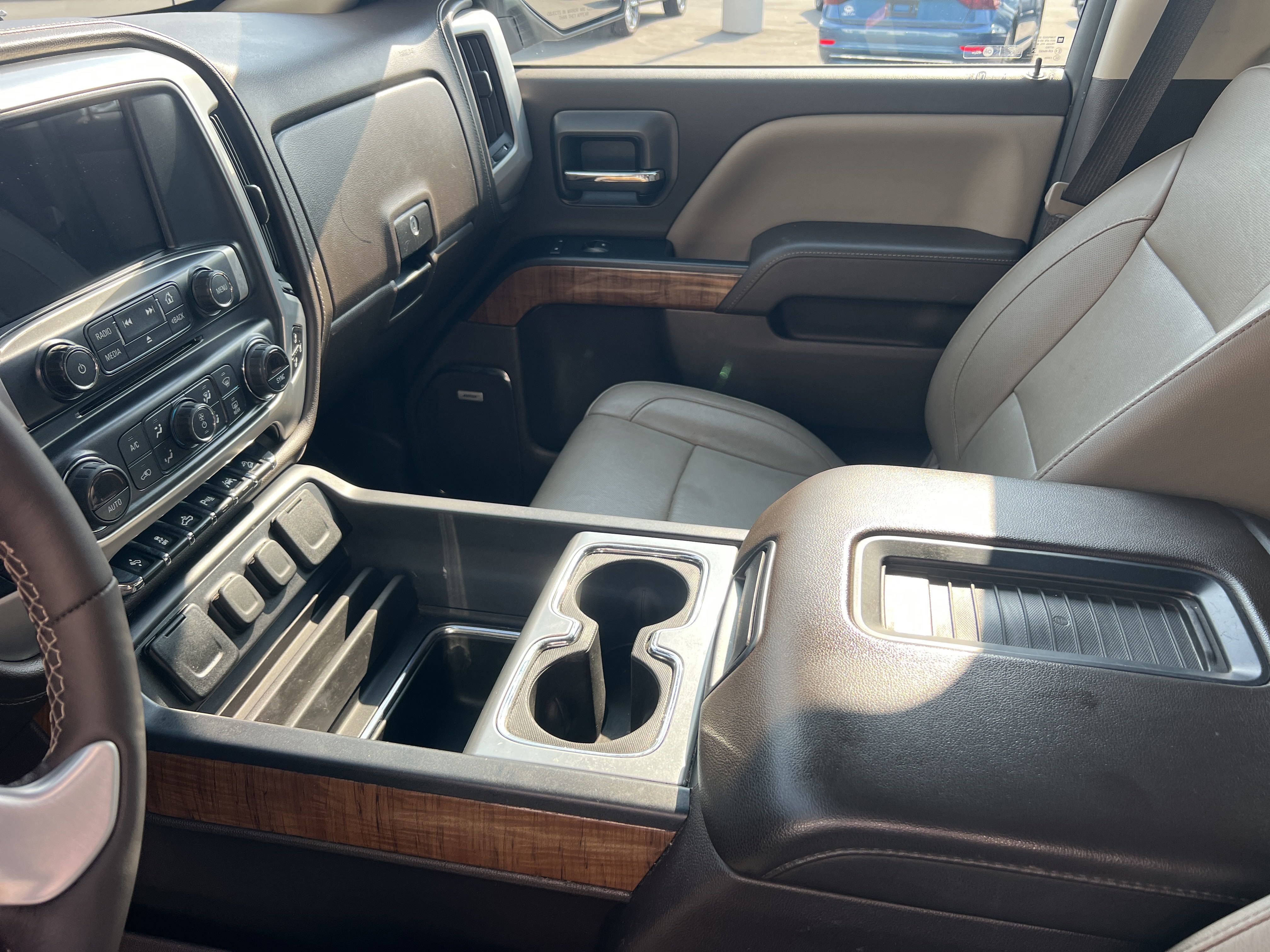 2018 Gmc Sierra 1500 SLT photo 4