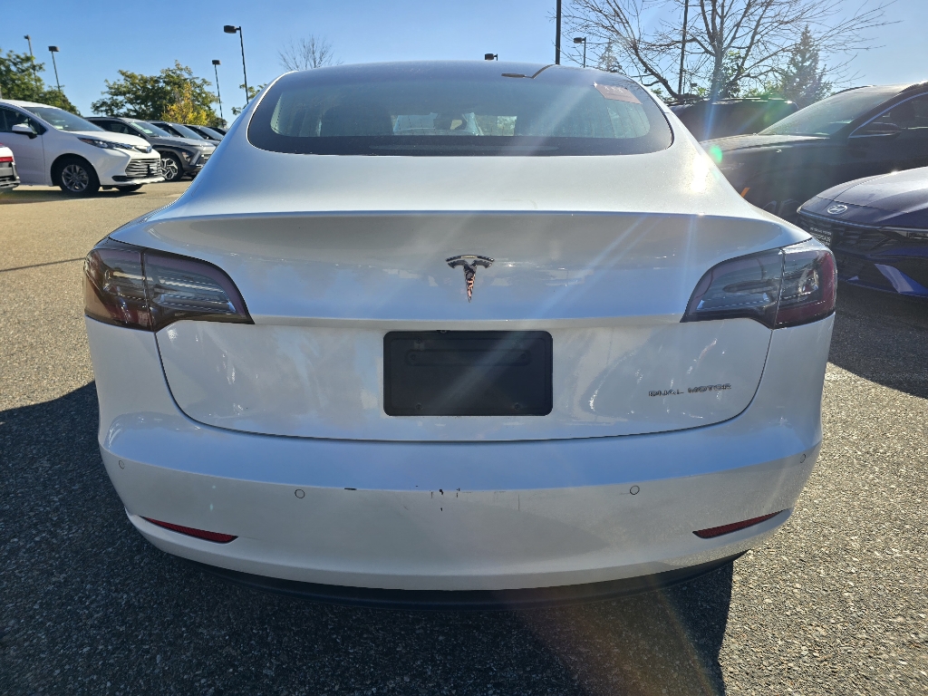 2019 Tesla Model 3 Long Range photo 4