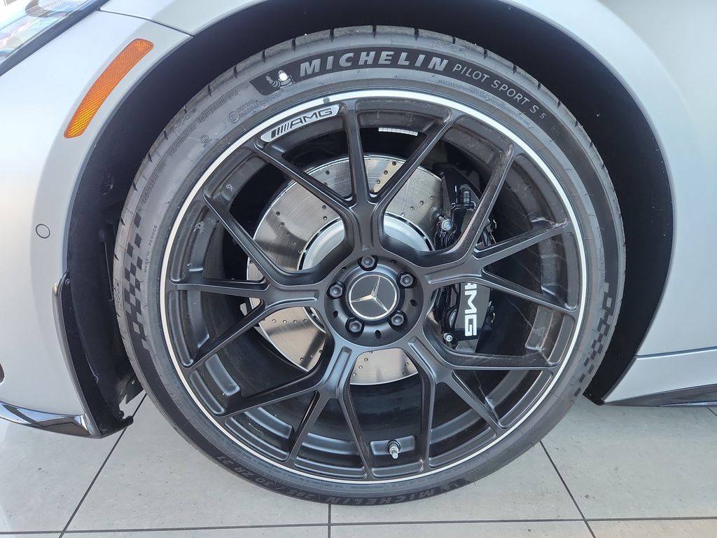 2026 Mercedes Benz AMG GT 55 photo 9