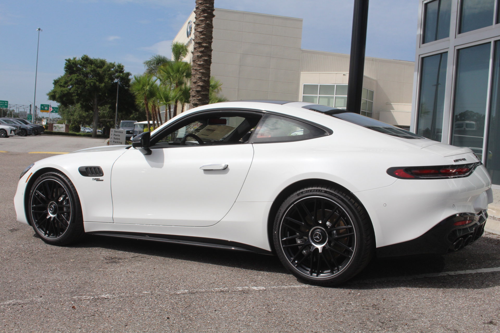 2025 Mercedes Benz AMG GT 43 photo 4