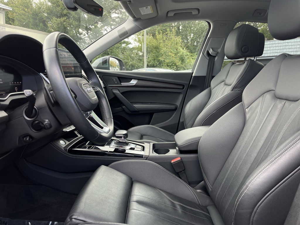 2024 Audi Q5 45 S line Premium Plus photo 10