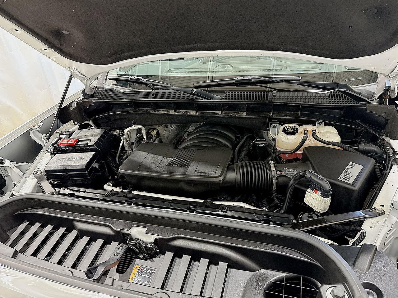 2019 Gmc Sierra 1500 SLT photo 29