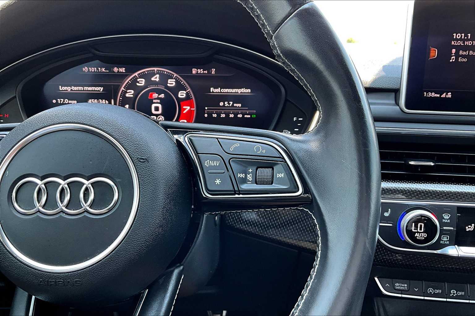 2018 Audi S4 Premium Plus photo 24
