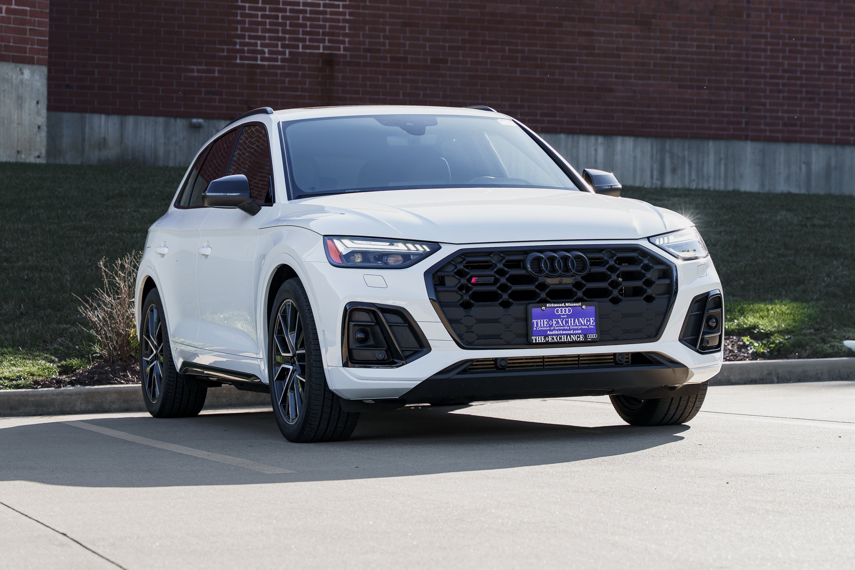 2024 Audi SQ5 Prestige's photo