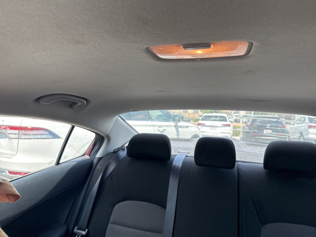 2017 Kia Forte LX Base photo 21