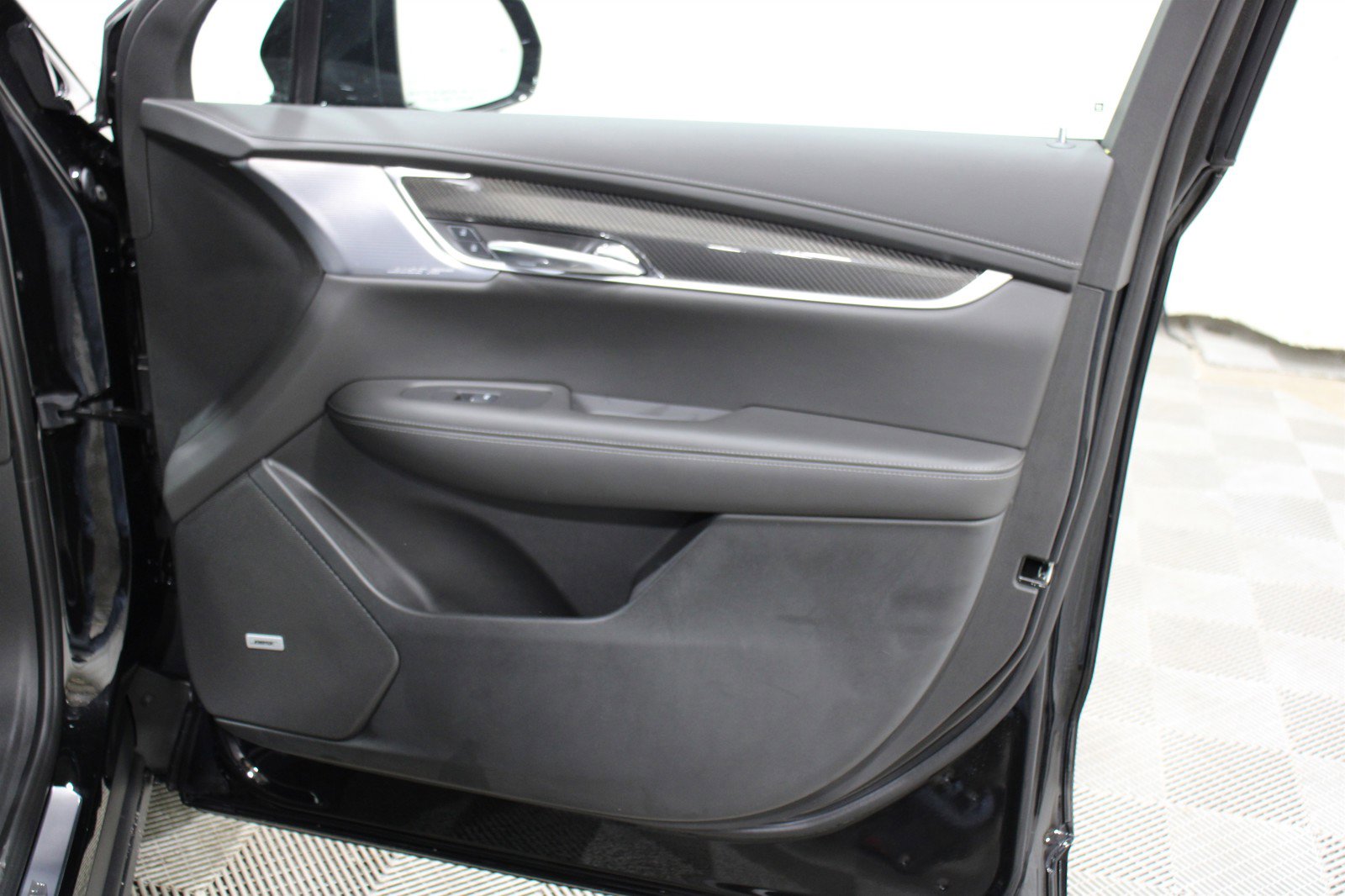 2025 Cadillac XT6 Sport photo 36