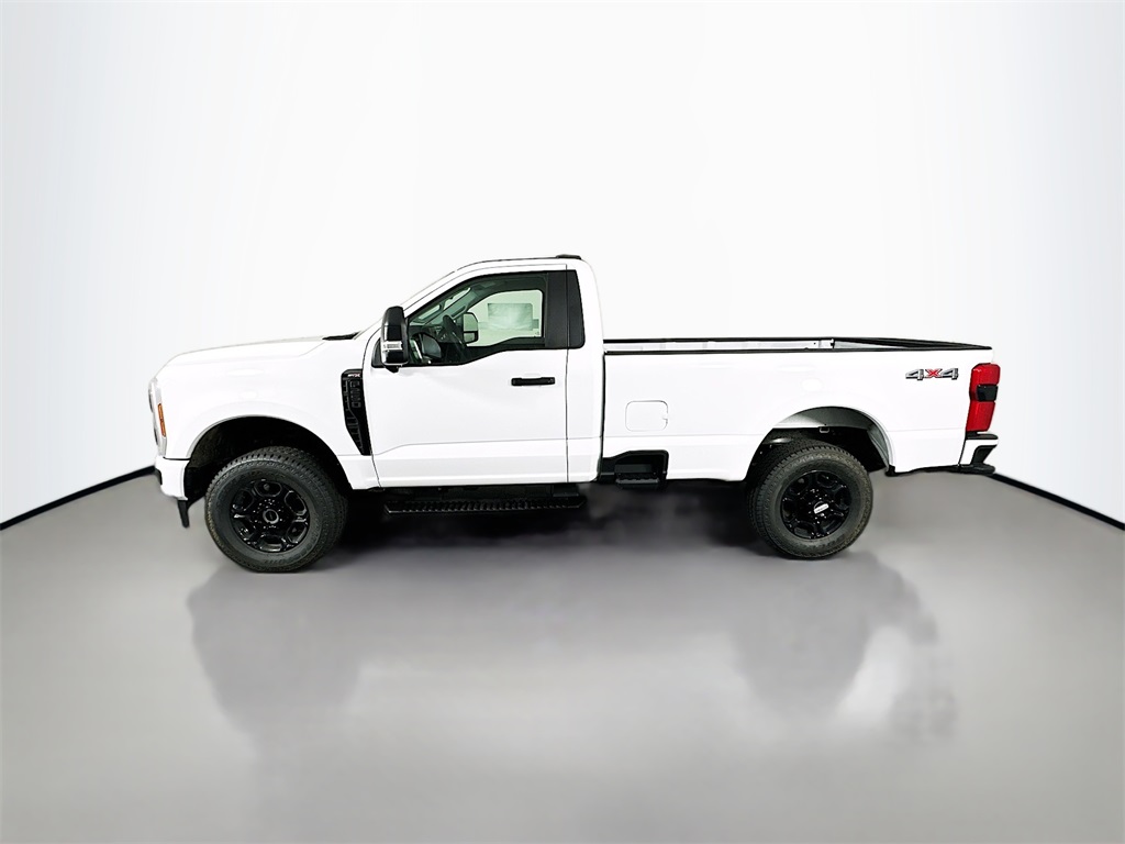 2025 Ford F-250 photo 4