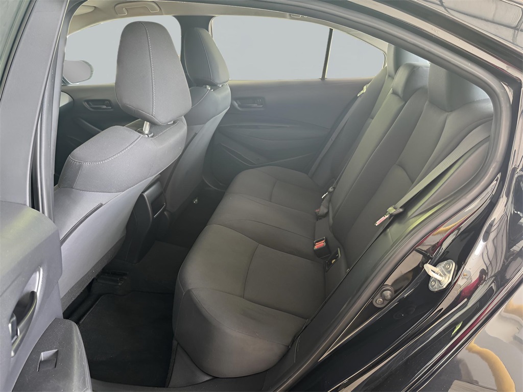 2022 Toyota Corolla LE photo 10