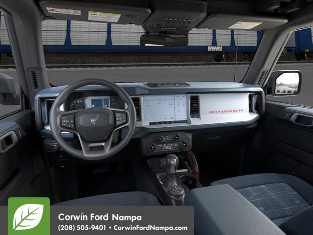 2025 Ford Bronco Heritage First Edition photo 2