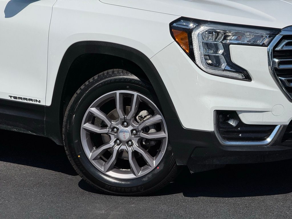 2023 Gmc Terrain SLT photo 4