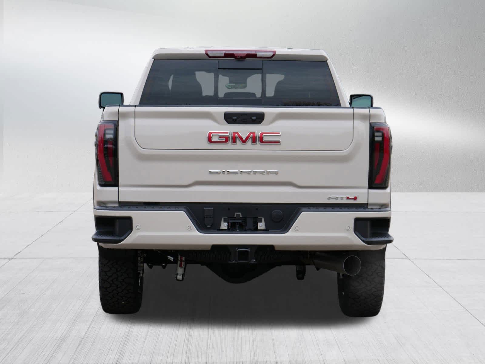 2026 Gmc Sierra HD AT4 photo 4