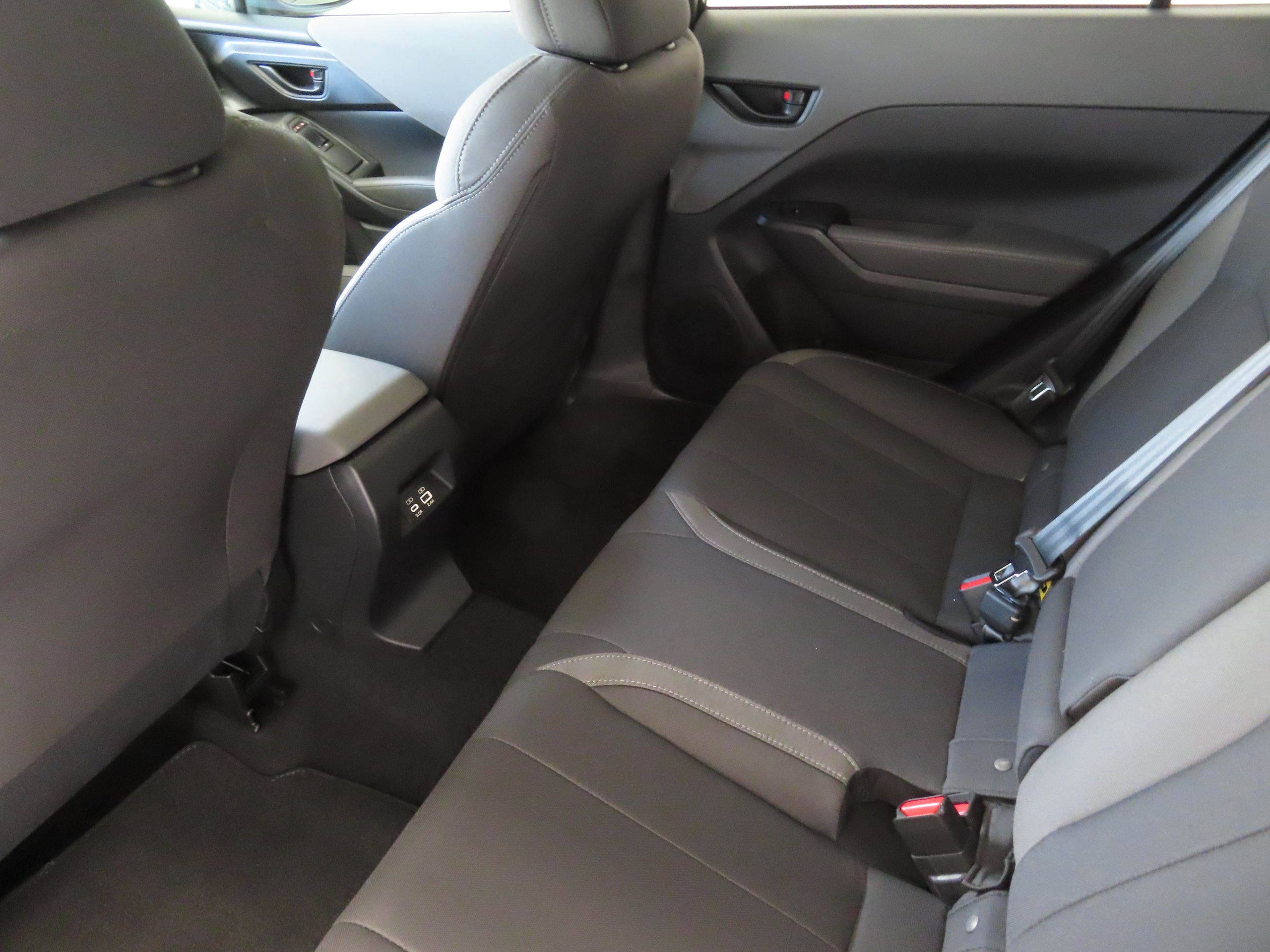 2025 Subaru Crosstrek Premium photo 18