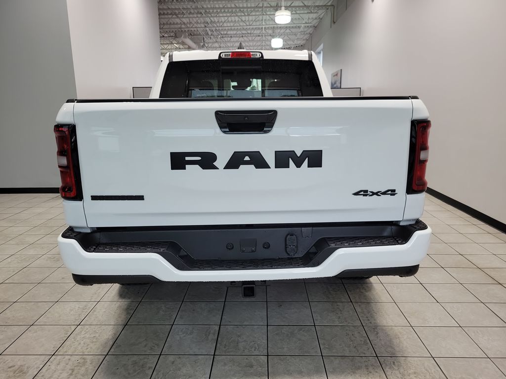 2025 Ram 1500 Big Horn photo 3