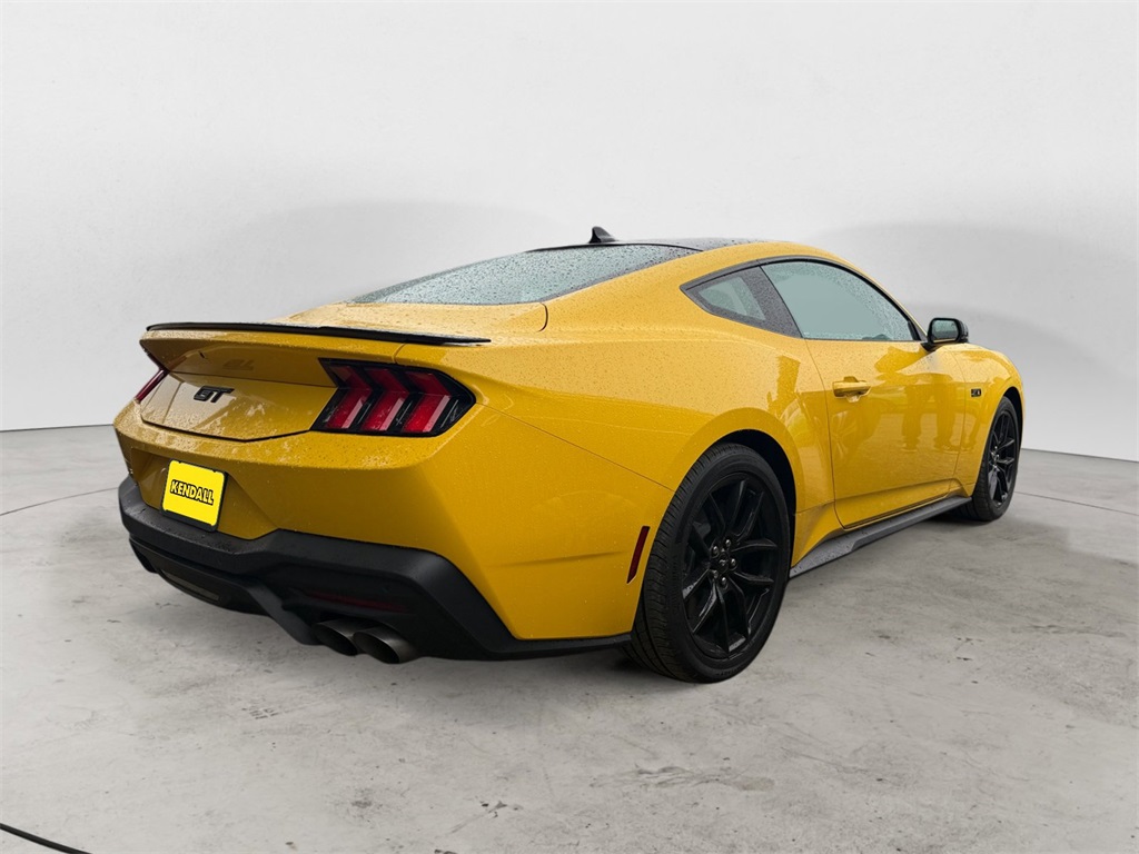 2024 Ford Mustang GT Premium photo 3