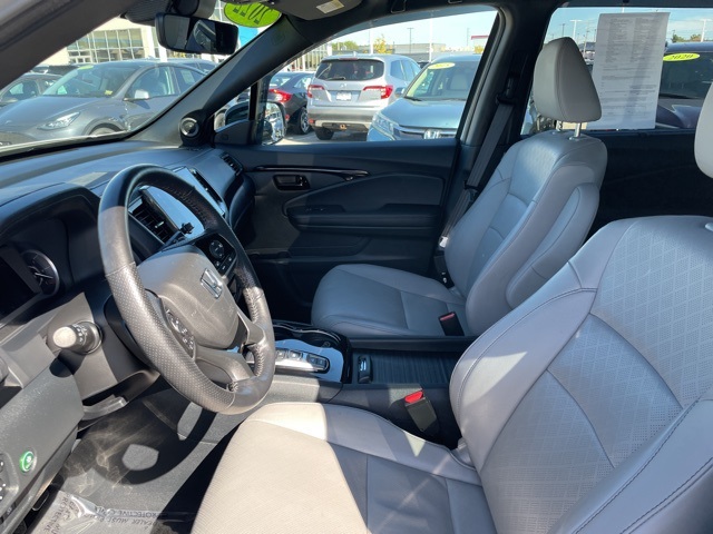 2022 Honda Passport Elite photo 19