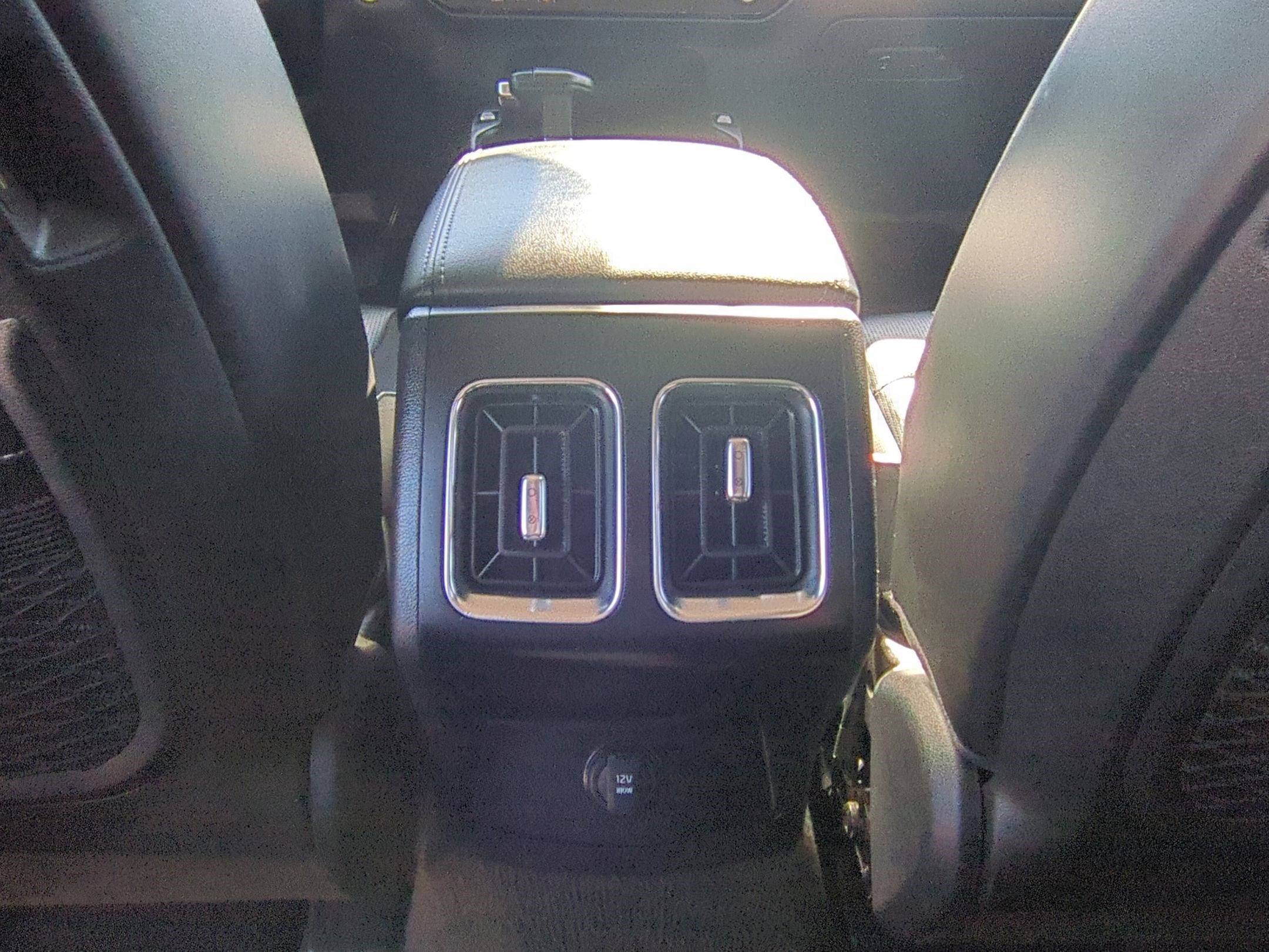 2024 Kia Sorento S photo 27