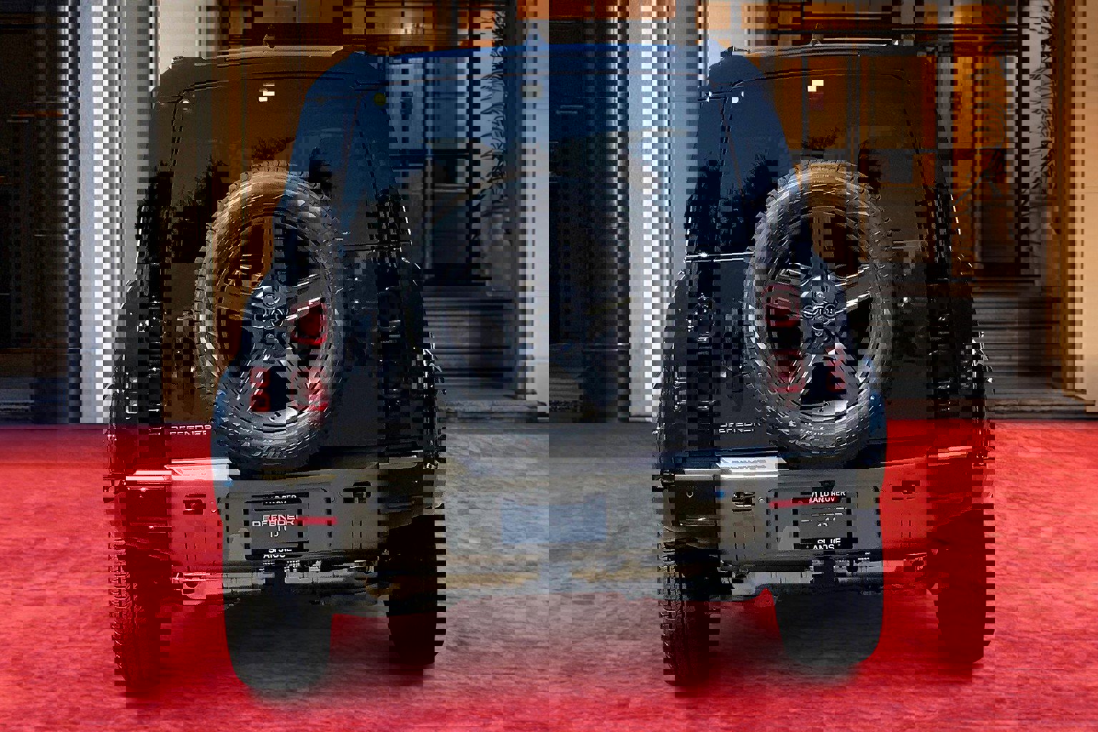 2025 Land Rover Defender 110 X-Dynamic SE photo 4