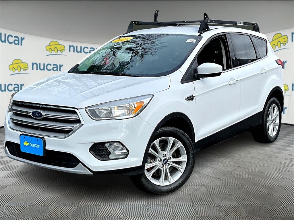 2019 Ford Escape SE photo 3