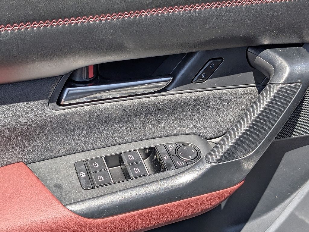 2025 Mazda CX-50 Premium Plus photo 21