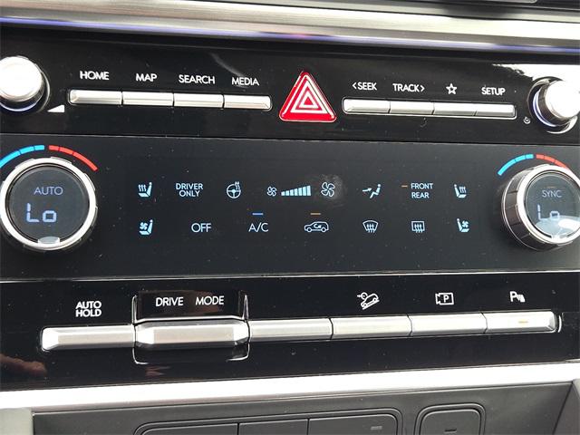 2025 Hyundai Santa Fe Limited photo 16