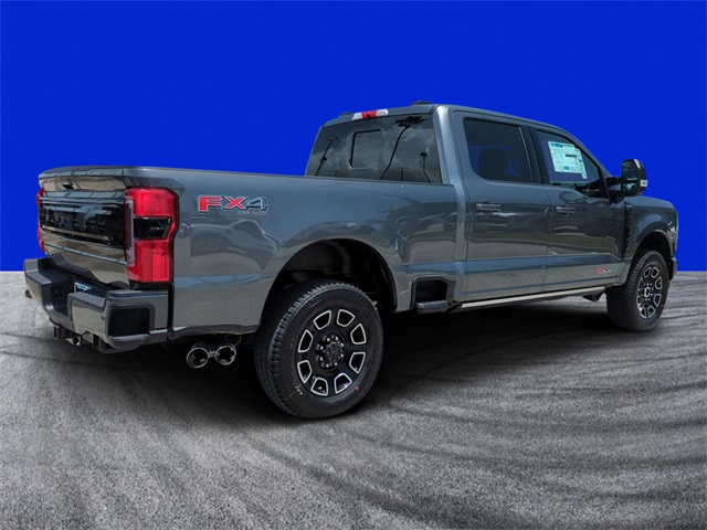 2025 Ford F-350 Platinum photo 3