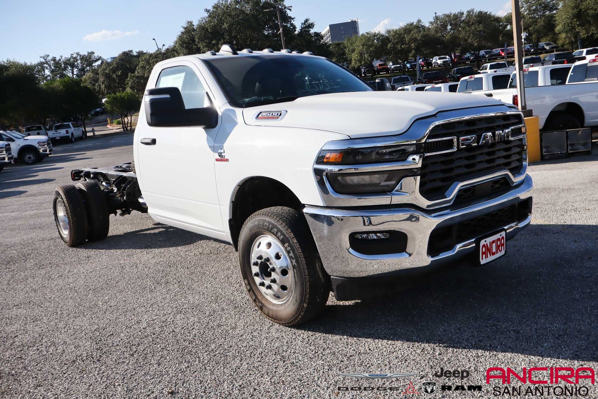 2026 RAM Ram 3500 Chassis Cab Tradesman's photo