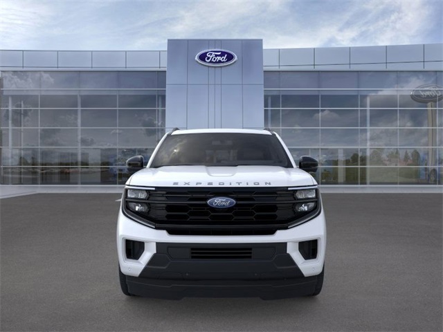2025 Ford Expedition photo 4