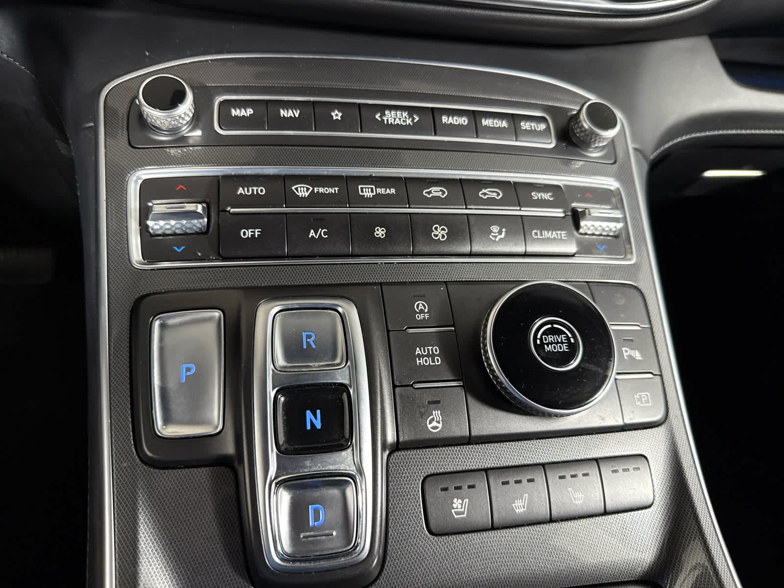 2022 Hyundai Santa Fe Calligraphy photo 25