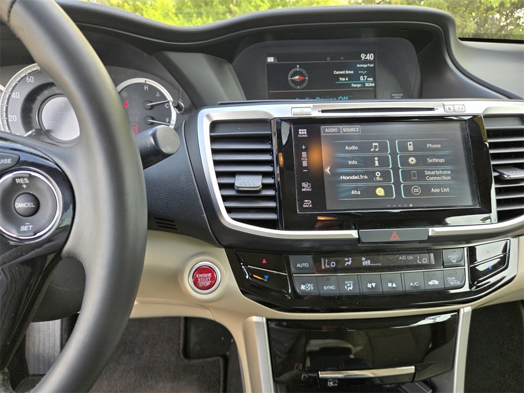 2016 Honda Accord EX-L photo 12