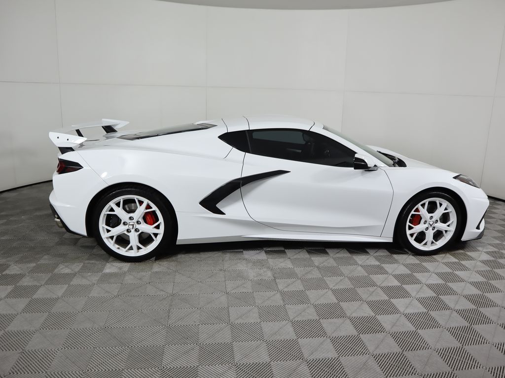 2020 Chevrolet Corvette Stingray 2LT photo 4